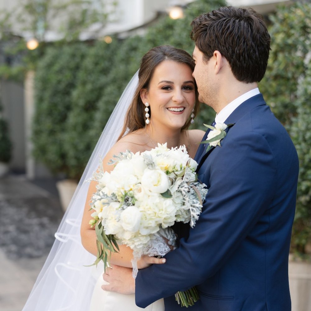 Meet your Posher, Holly